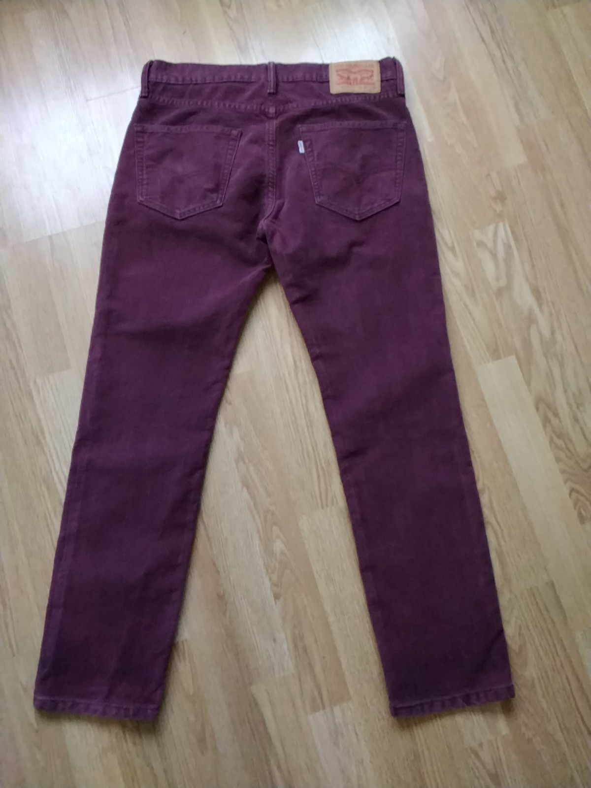 LEVI 511 SLIM JEANS W32 L30 RARE WINE COLOUR image 3