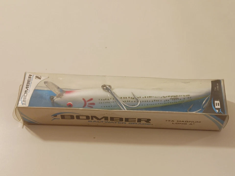 Vintage Bomber Long A 17A MAGNUM Pearl Yellow 7" New In Box Made in USA Fishing - Image 4 of 4