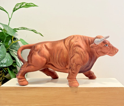 Vintage Red Angus Bull / Steer Ceramic Statue 10'' Long, 5.5'' High