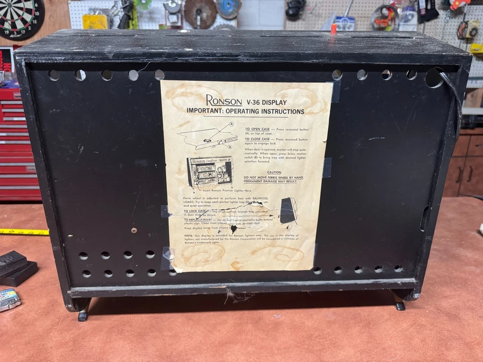 Vitrina encendedor giratorio vintage Ronson V-36 butano VACÍA recogida local Foto 3 de 4