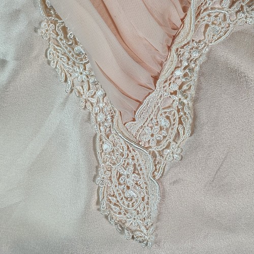 VTG Cami Slip Dress Top Sz M Lace Satin Peach Coquette Dainty Chiffon Round Hem - Picture 6 of 11