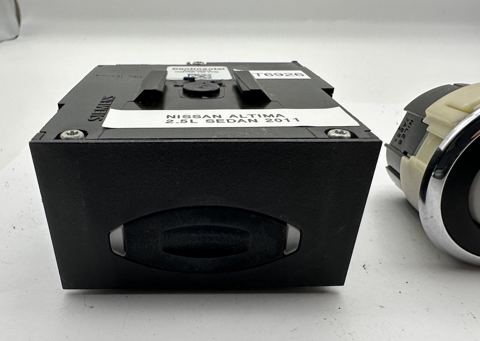 OEM 0713 Nissan Altima Ignition Start Stop Switch Button Smart Key