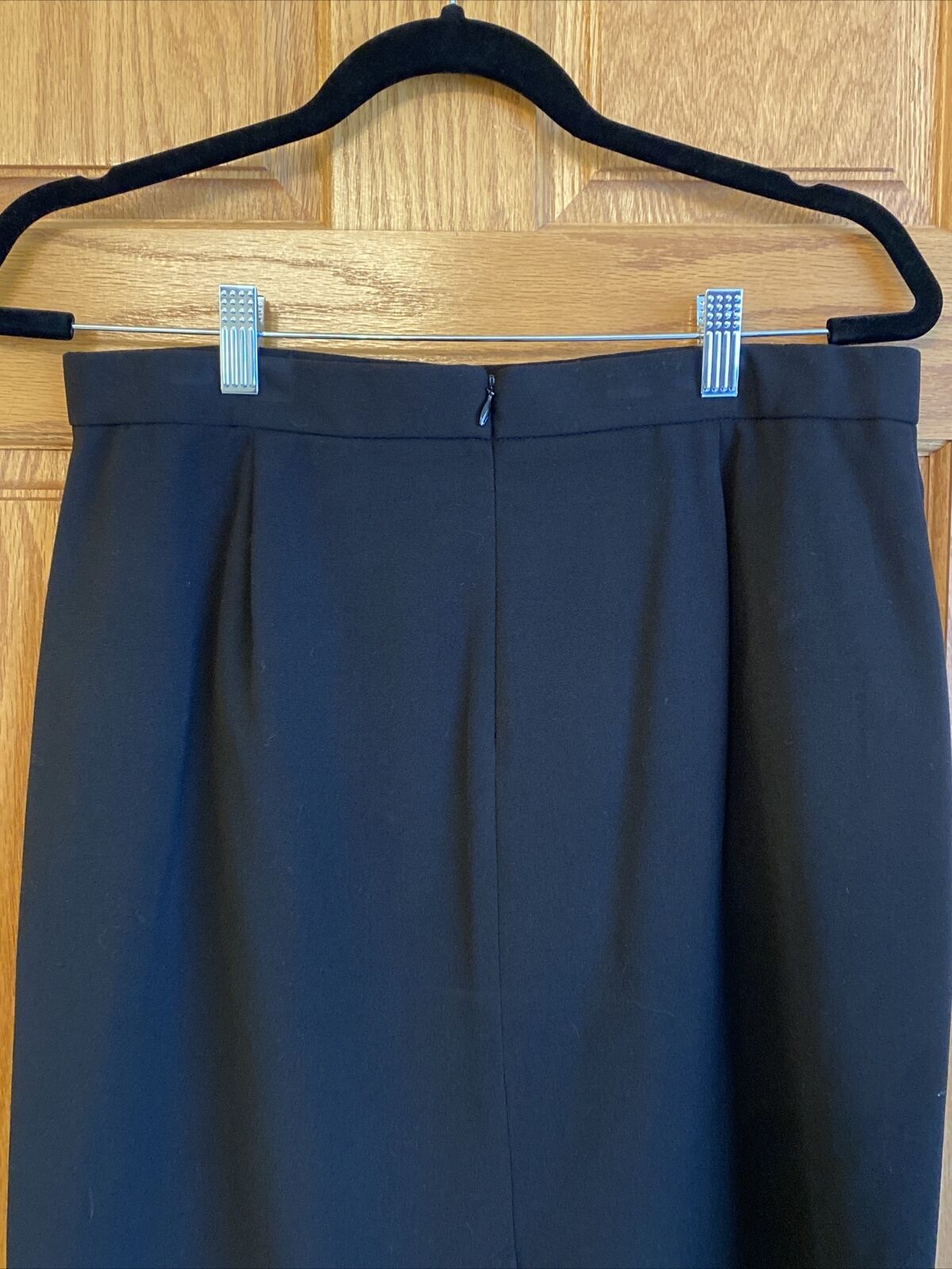 Dressbarn Pencil Skirt Womens 12 Back Zipper Slit… - image 3