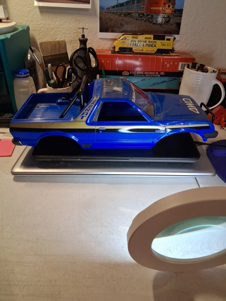 Carrocería Tamiya Versión AZUL Subaru Brat escala 1/10 Foto 3 de 4