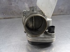 Drosselklappengeh�use - BMW BMW 520I LIM - 13547502444