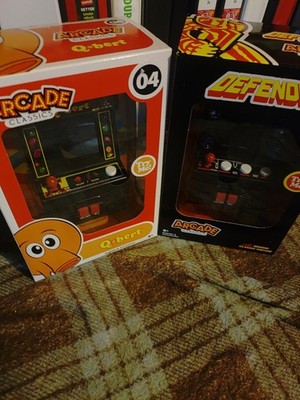 Lot Of Two New Unused Unopened Arcade Classics Q*Bert And Defender Great...