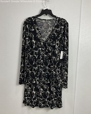 NWT Nine West Women's Black Beige Pattern wrap dress Size L