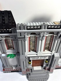 LEGO Batman II: Arkham Asylum Breakout 10937 (2012)  Retired. See description
