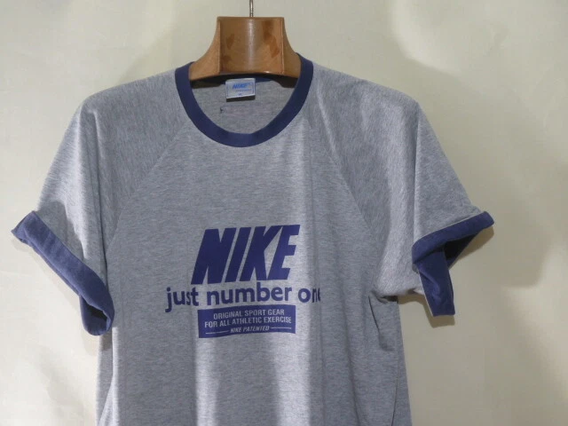 Nike Vintage Cross Training 90s t shirt Men s Printed logo Size