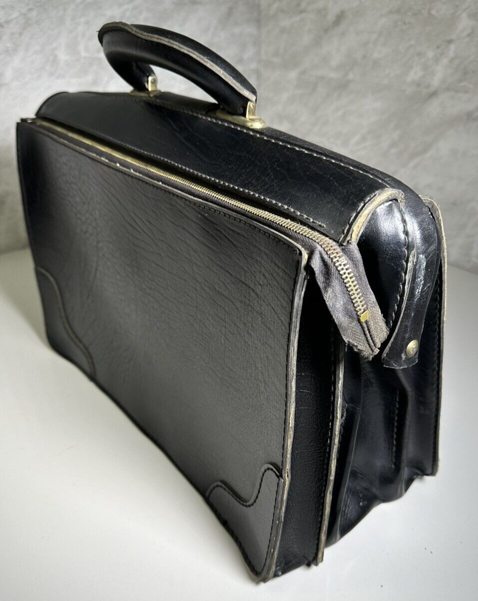 Vintage Doctors Bag Briefcase Leather Black Case 2 Keys SEE DESCRIPTION