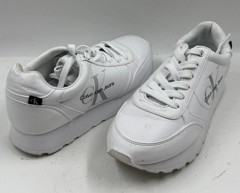 Calvin Klein Jeans Mujer Tenis Talla 8M Cuero Blanco Informal Zapatos con Cordones Foto 3 de 4