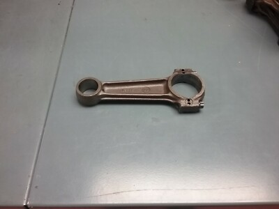 Connecting rod for a Johnson or Evinrude outboard motor, casting # 322212
