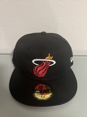 New Era 59FIFTY NBA Miami Heat Black Paisley Pink Hat Cap