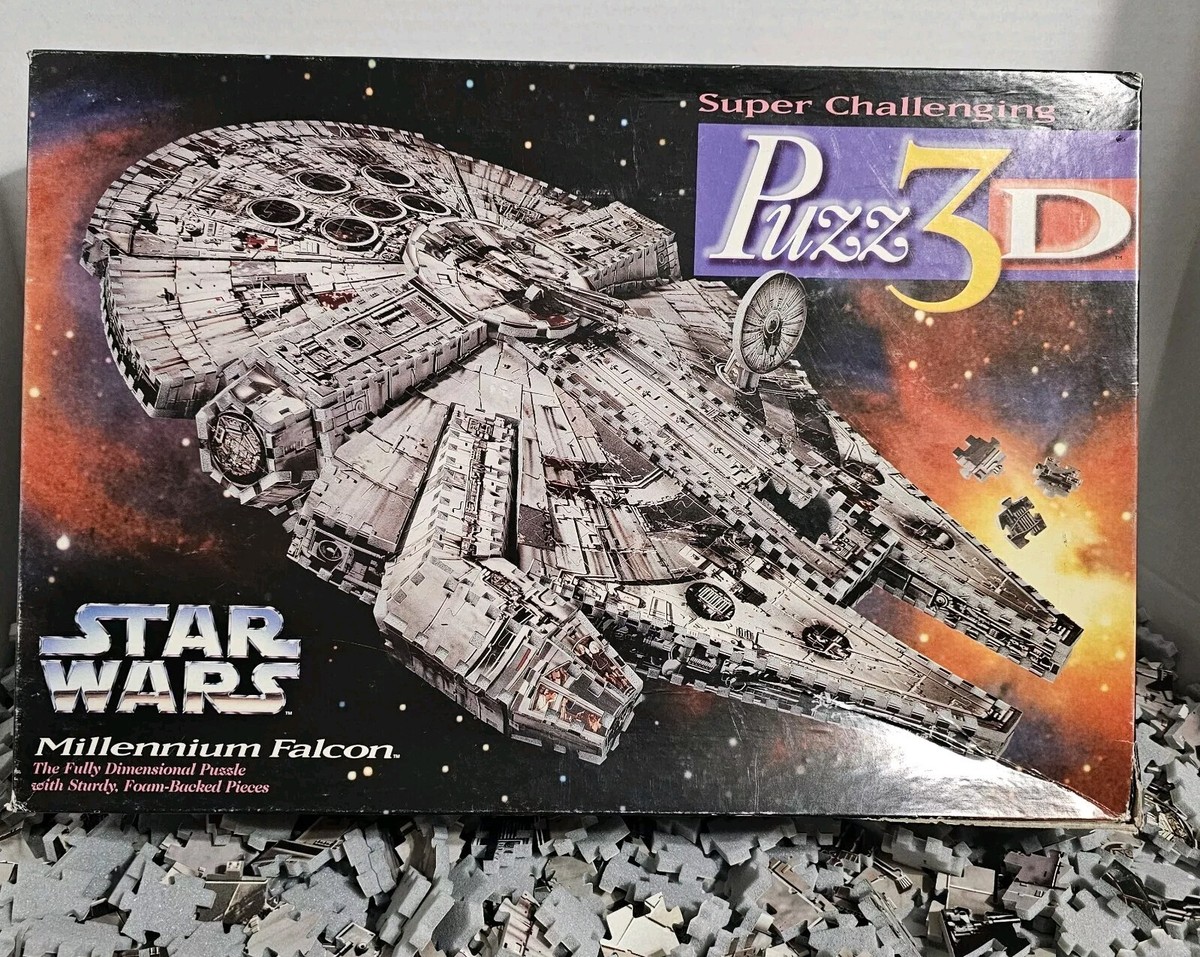 STAR WARS Millenium Falcon PUZZ 3D The Fully Dimensional