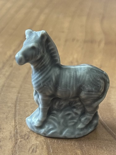 Wade Whimsies Porcelain Figurines Safari LOT Tiger Elephants Rhino Zebra Gorilla - Picture 7 of 13