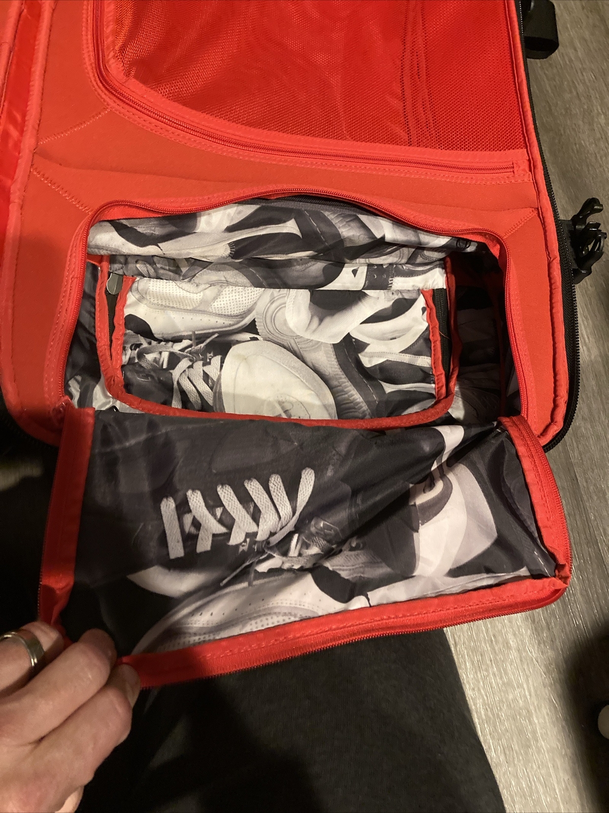 NIKE Fiftyone49 Large 28” Deep Rolling Luggage Waterproof Cordura Red