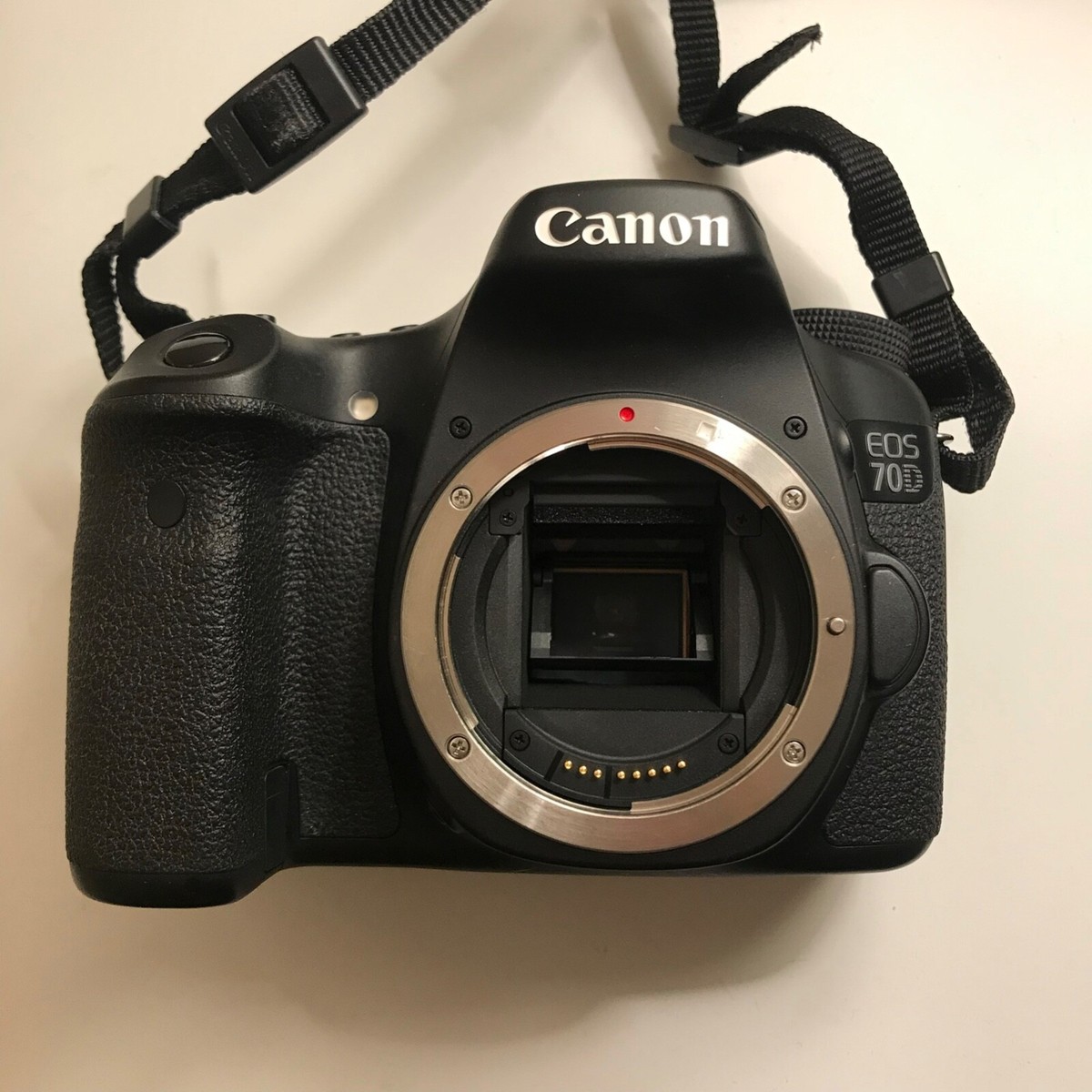 Canon EOS 70D Digital SLR Camera - Body Only | eBay Canon EOS 70D Digital SLR Camera - Body Only | eBay
