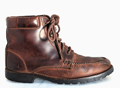 COLE HAAN Country Brown Leather Chukka Ankle Boots Men display picture 1