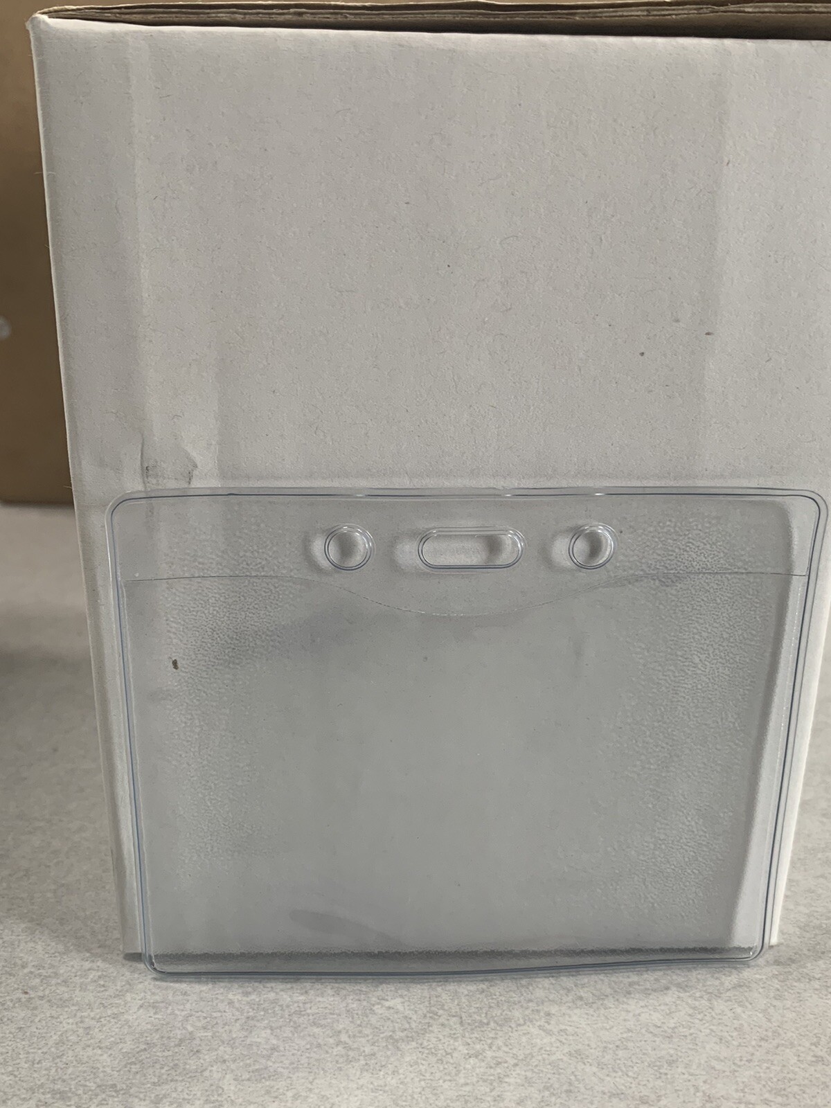 HORIZONTAL CLEAR VINYL ID BADGE HOLDER SIZE 3