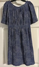 Nuevo sin etiquetas Banana Republic Silk Coastal Preppy Dinero Antiguo Silencioso Lujo Scandi Talla 2