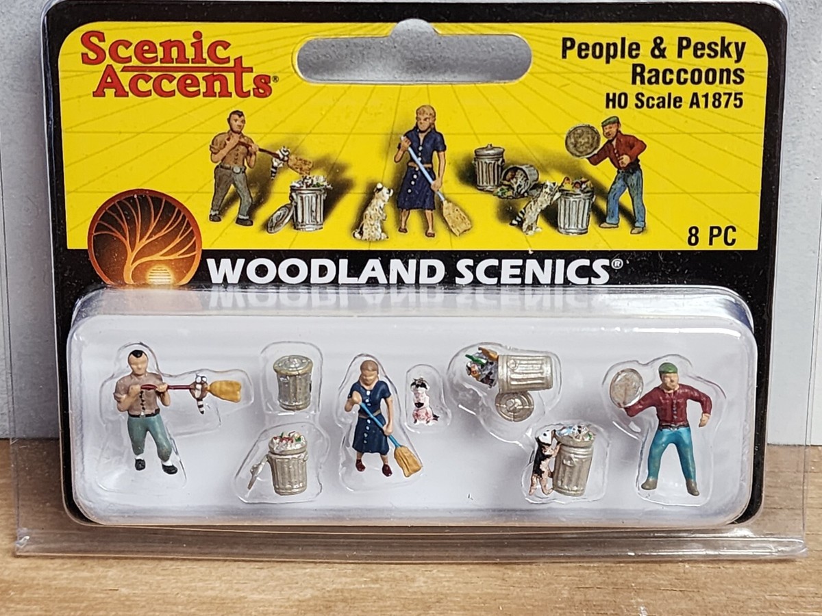 Woodland - Scenic Accents(R) Figures - Checkers Players pkg(4) - 785-2727