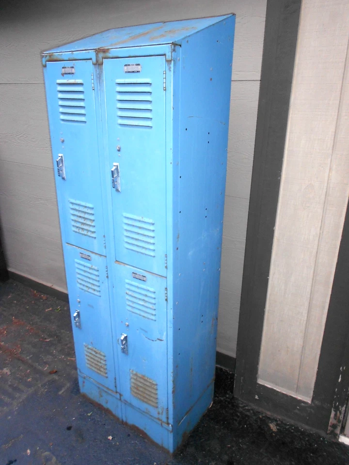 ALMACENAMIENTO DE METAL VINTAGE 24 X 71 X 15 PULGADAS - ARMARIO DE GIMNASIO AZUL 4 COMPARTIMENTOS BLOQUEABLE Foto 4 de 4