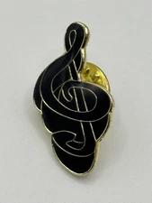 TREBLE CLEF MUSIC LAPEL PIN NEW