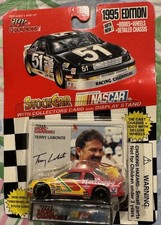 RACING CHAMPIONS StockCar NASCAR Terry Labonte 5 NEW IN PACKAGE CARD  STAND