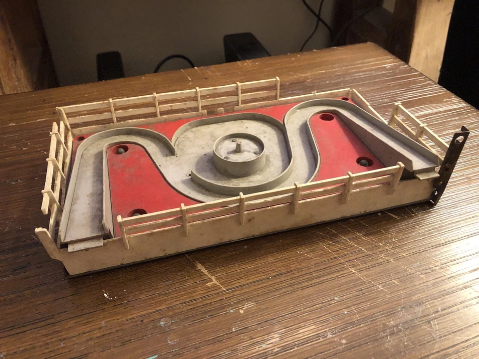 Lionel Cow Ranch Set 🐄 - Image 3 of 4