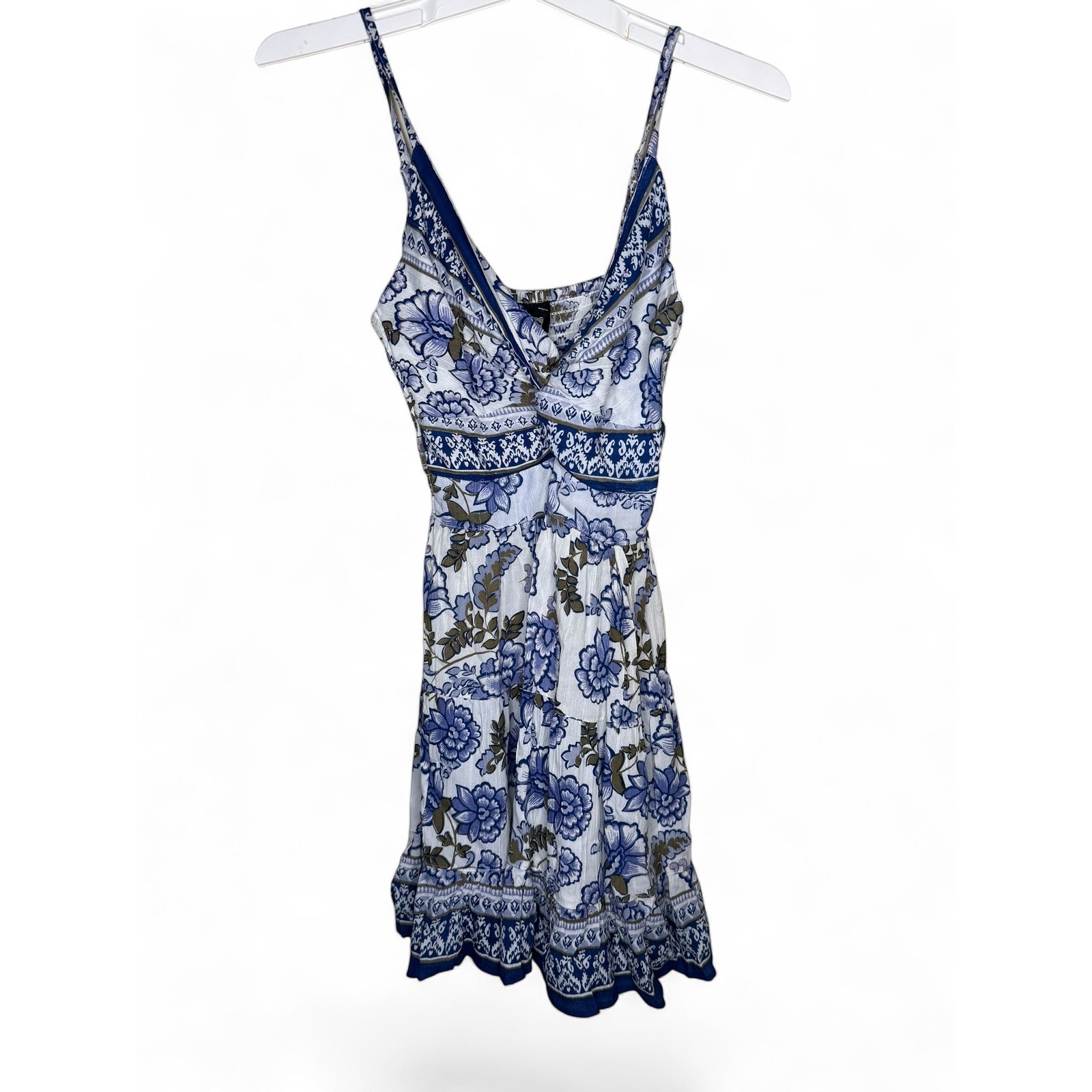 ANGIE NWT Blue Floral Smocked Waist Sundress Mini Bohemian Summer V-Neck