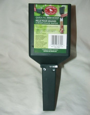 New Perky - Pet Quick Fill SEED SCOOP  FUNNEL nice 4 cup Capacity Plastic