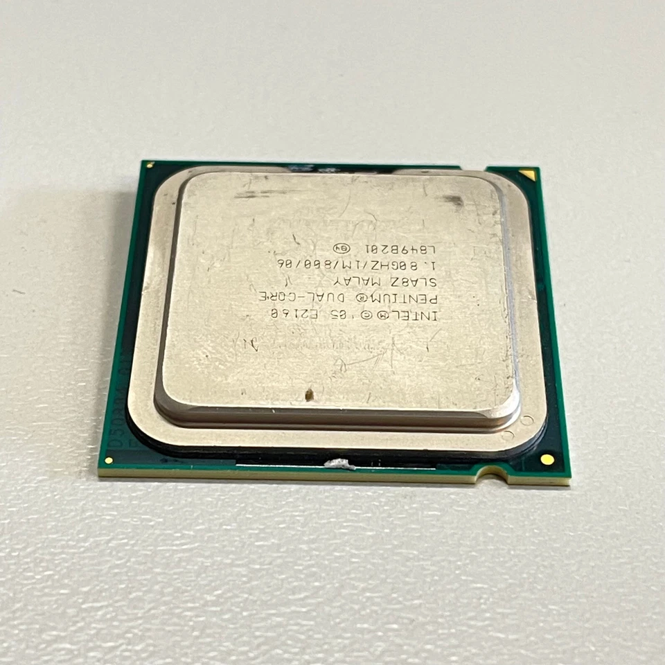 Intel Pentium E2160 CPU 1.80GHz 1800MHz 1MB DualCore L2 Processor Socket SLA8Z - Image 2 of 4