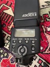 Canon Speedlite 430 EX II in Mint condition