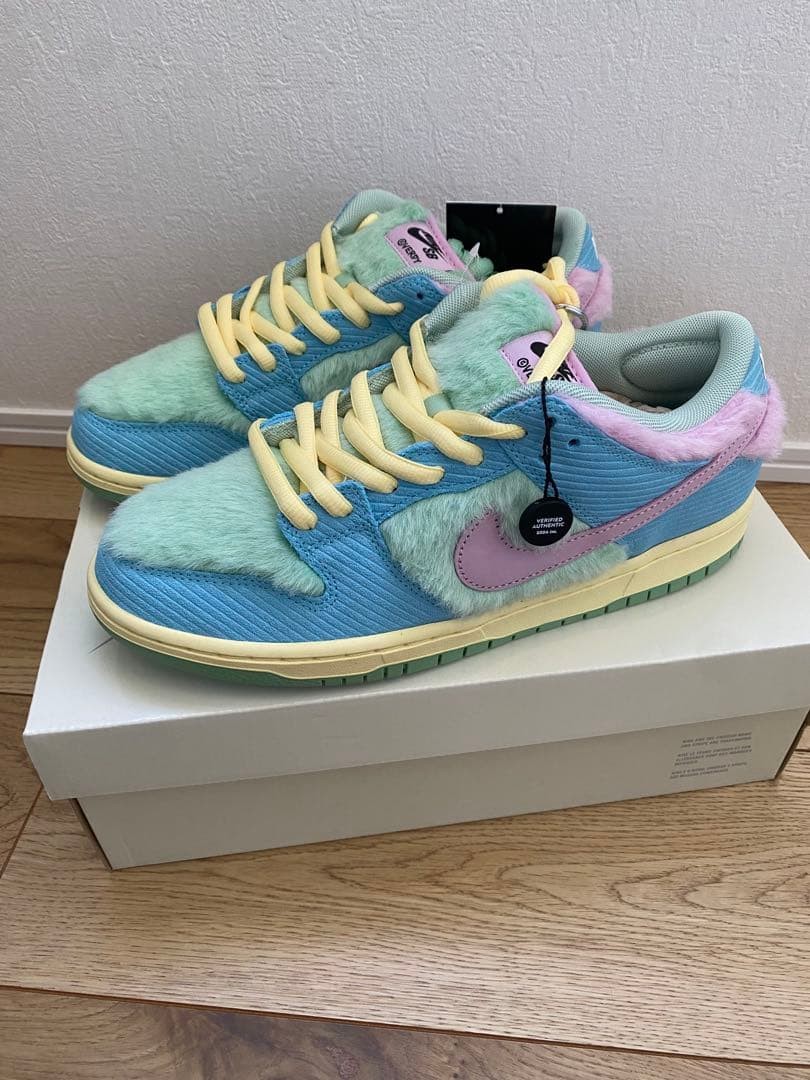 Nike SB Dunk Low x Verdy Visty Sneakers FN6040-400 Size US 9.5 w/Box NEW Japan thumbnail 3