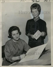 1962 Press Photo Mrs. Charles G. Andry and Mrs. Ernest E. Verges-Beaux Arts Ball