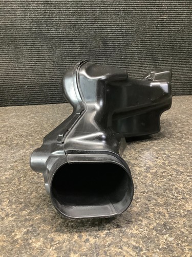 Vent d'admission d'air côté droit 24J Suzuki GSX-R 1000 GSXR 2008 - Photo 4/5