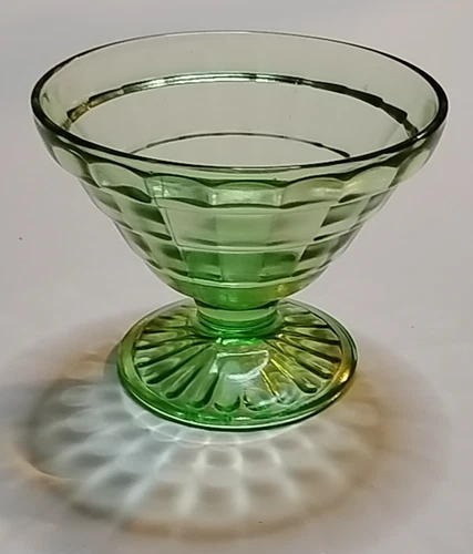 Vintage Depression Vaseline Glass Sherbet Dessert Cup Green Footed URANIUM