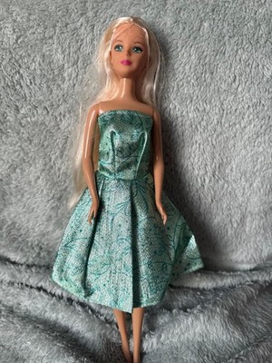 Handgefertigtes türkisfarbenes trägerloses Kleid für Barbie & 11,5'' Puppen - Blumenmuster Wirbelmuster