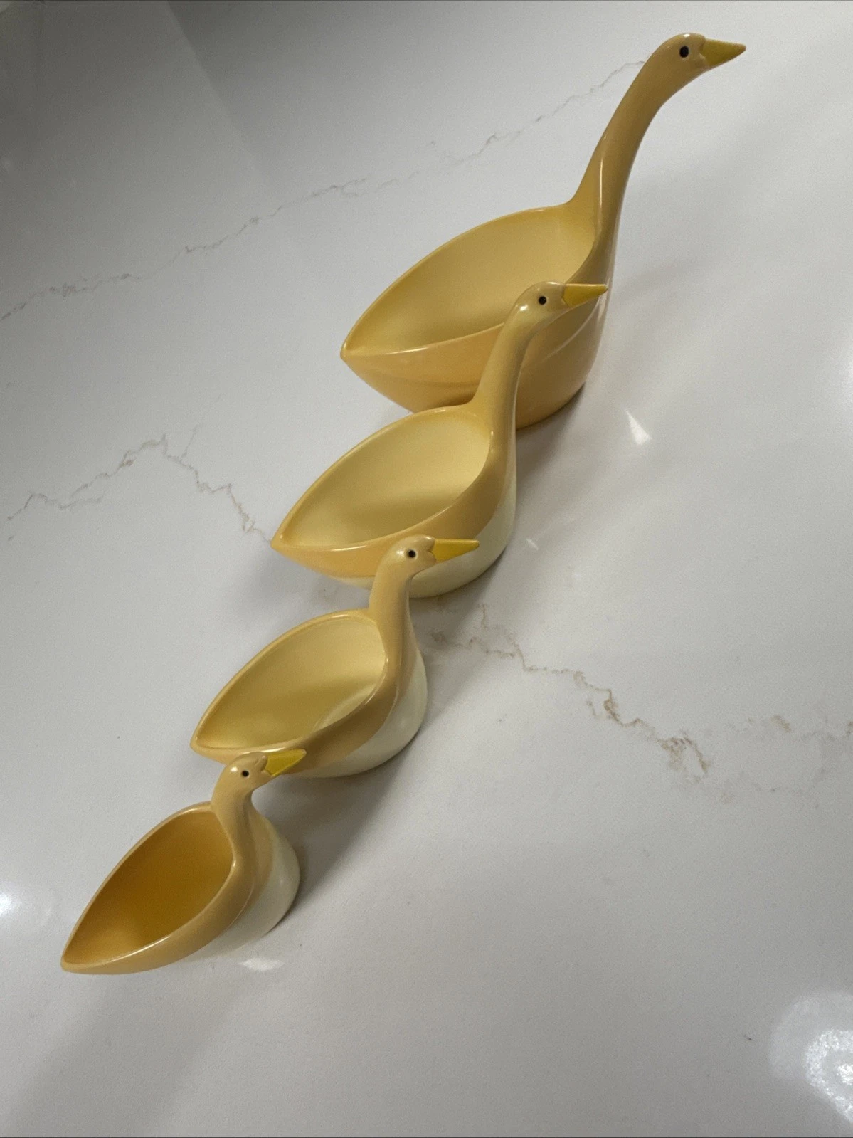 Vintage AVON Nesting Goose Measuring Cups Set of 4 Melamine MCM Style Geese