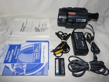 Sony CCD-TRV25 CCD-TRV15 HI8 8mm Video8 camera Camcorder Player Video Transfer