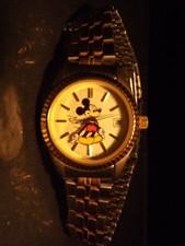 Disney Womens Vintage Mickey Mouse Watch Fluted Bezel - Date Window -VHTF-Nice