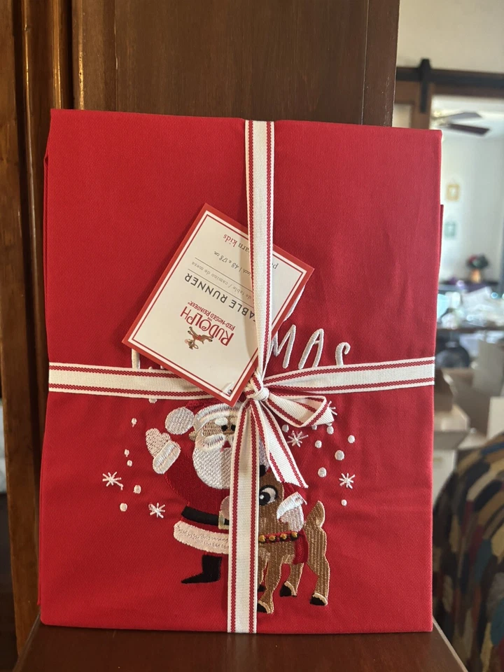 Pottery Barn vacaciones Navidad 🎄Santa Rudolph Disney fiesta mesa corredor niño nuevo Foto 2 de 4