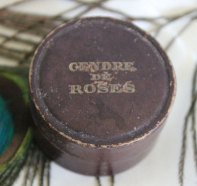 ROSE ASH Powder Box Bourjois Perfume Pub Collection