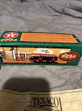 Texaco Tank Truck Bank Doodle Bug.  Diamond T ERTL. 1:39 scale NEW In Box Papers
