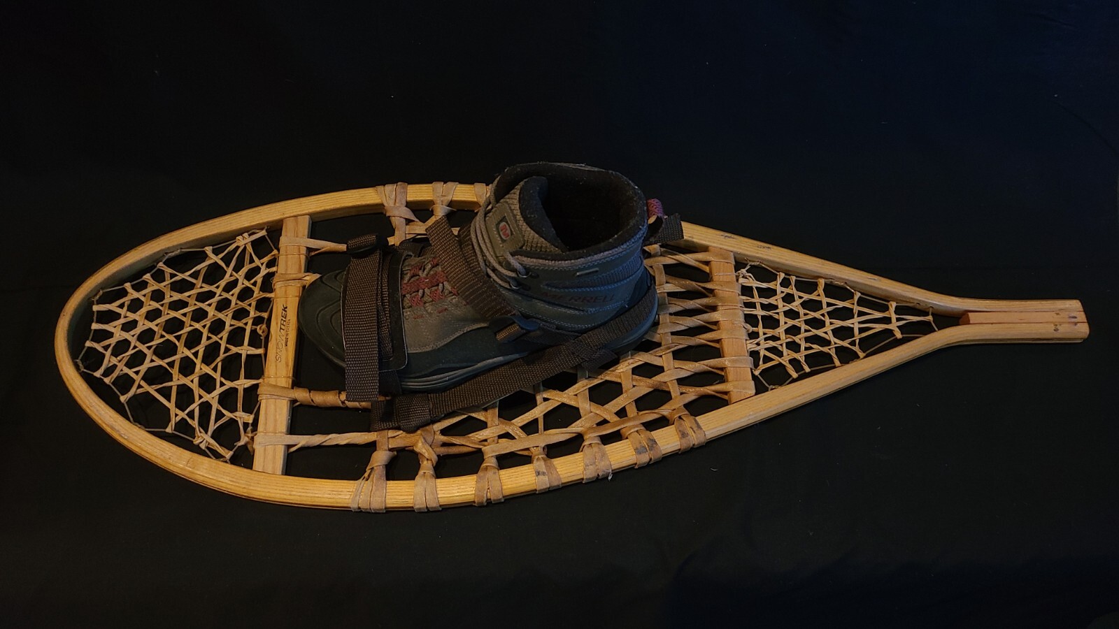 Vintage SnowTREK Wooden Snowshoes 13"x36" in great condition eBay