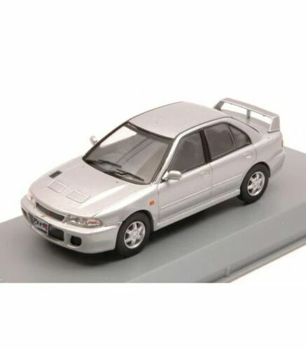 Modellini statici di auto, furgoni e camion WhiteBox per Mitsubishi