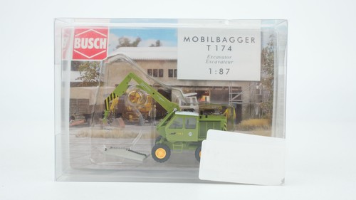 Excavadora móvil Busch H0 42873 Weimar T174 - 2 con gancho y placa de hormigón | Condition: Gebraucht