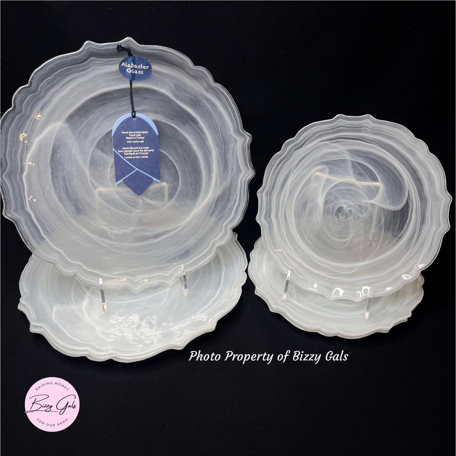 Alabaster 8-Piece Opaque White Swirl Glass Dinner and Salad Plates with Scalloped Edges-image