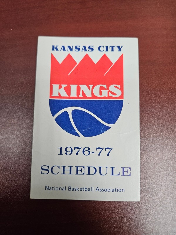 ES25 Kansas City Kings 1976/77 NBA Basketball Pocket Schedule - BMA/KBMA