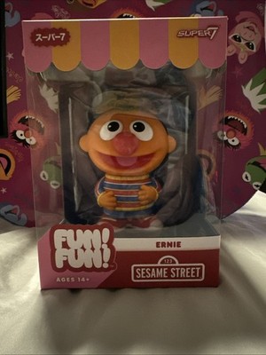 Super 7 Sesame Street Fun! Fun! Ernie 7-Inch Mascot Vinyl Toy